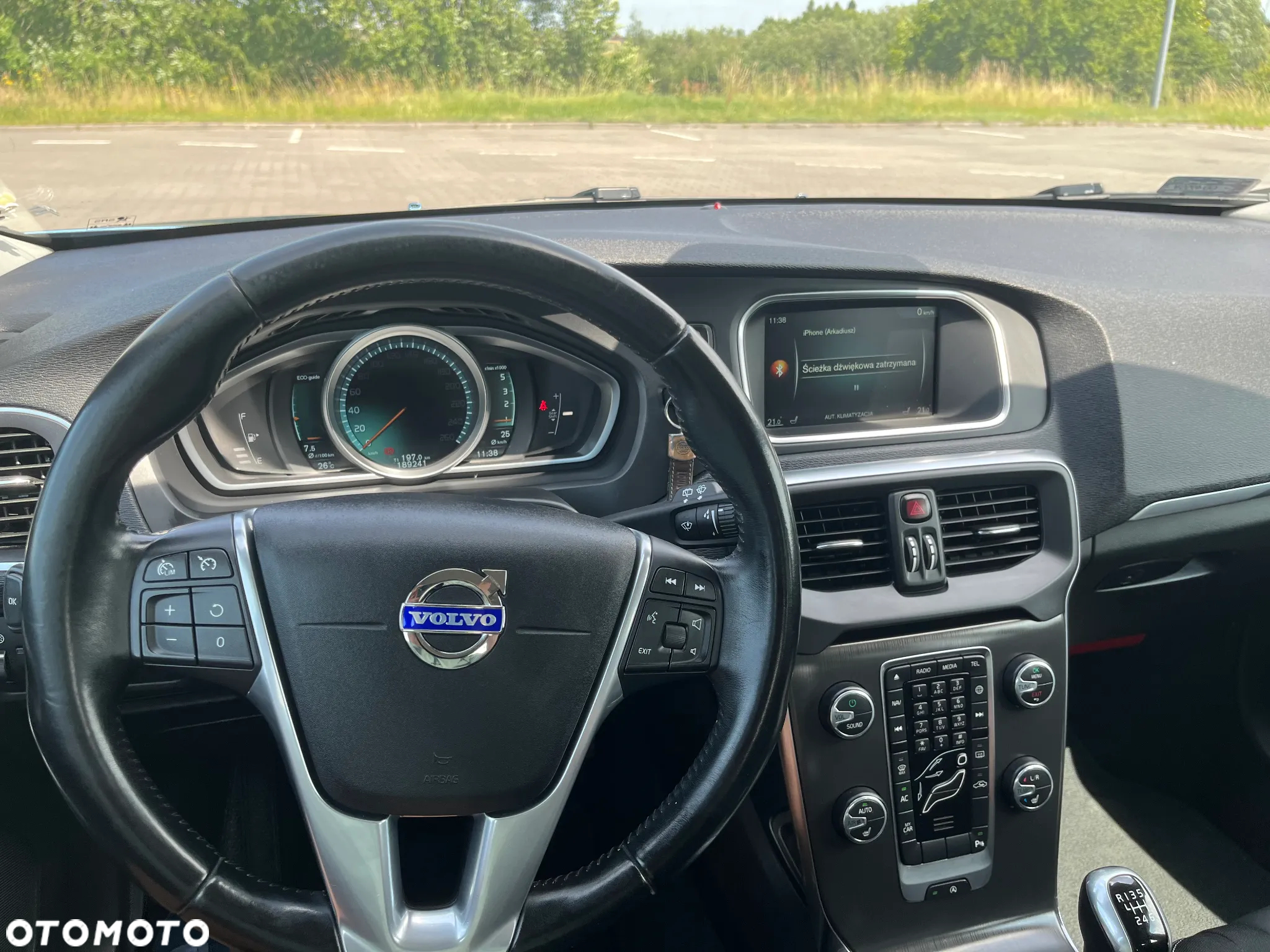 Volvo V40 D2 Momentum - 18