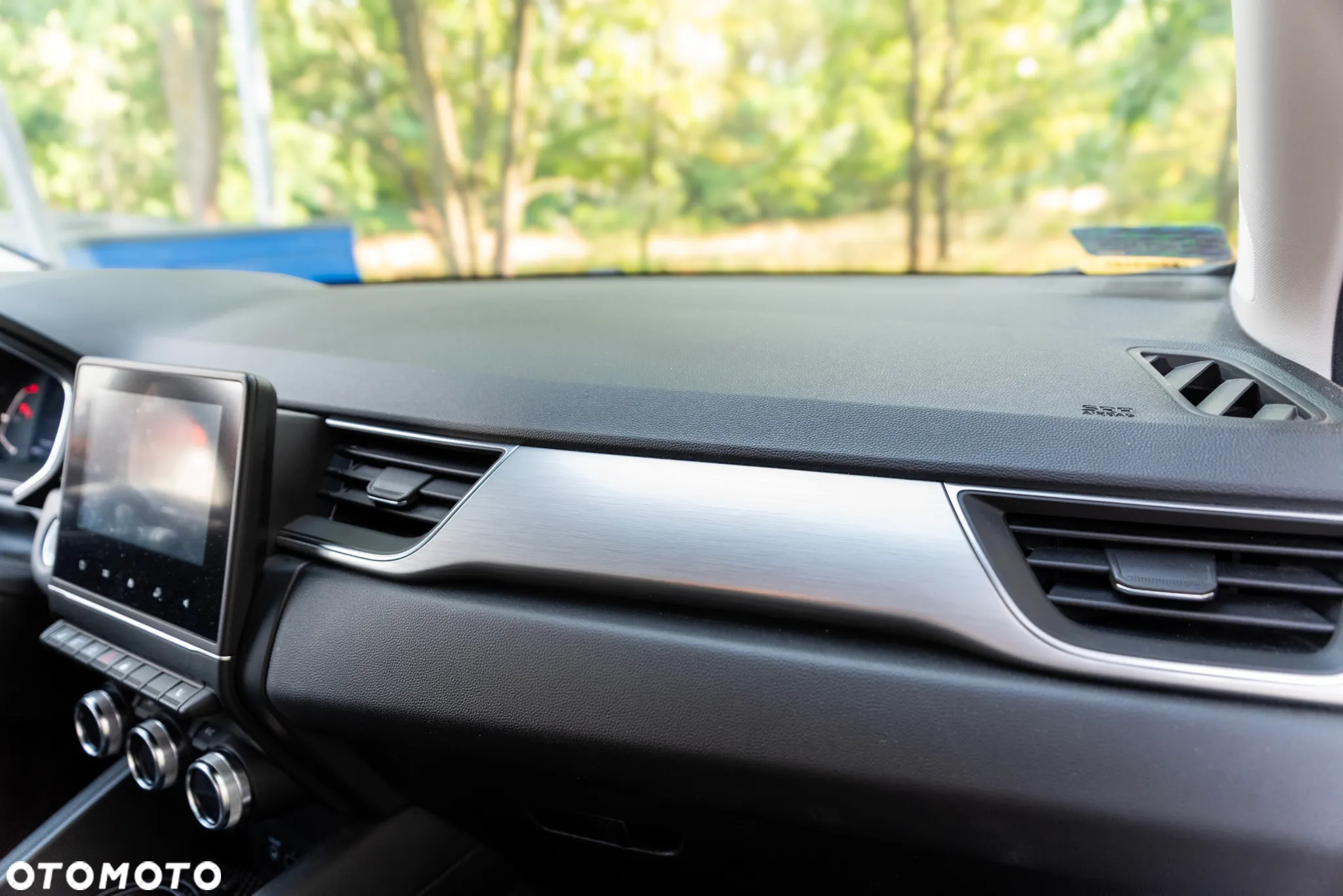 Renault Captur 1.3 TCe Intens EDC - 27