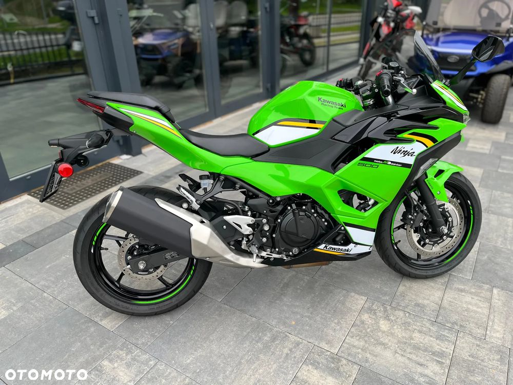 Kawasaki Ninja - 8