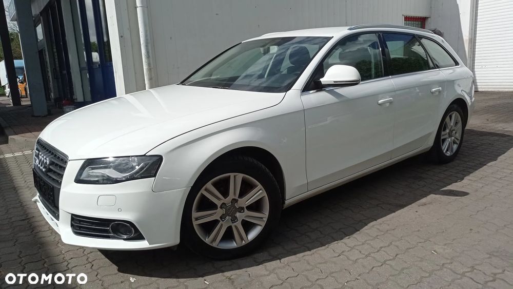 Audi A4 Avant 2.0 TFSI Attraction - 25