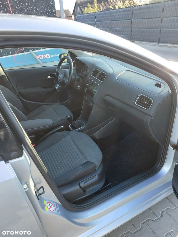 Volkswagen Polo 1.4 16V Comfortline - 7