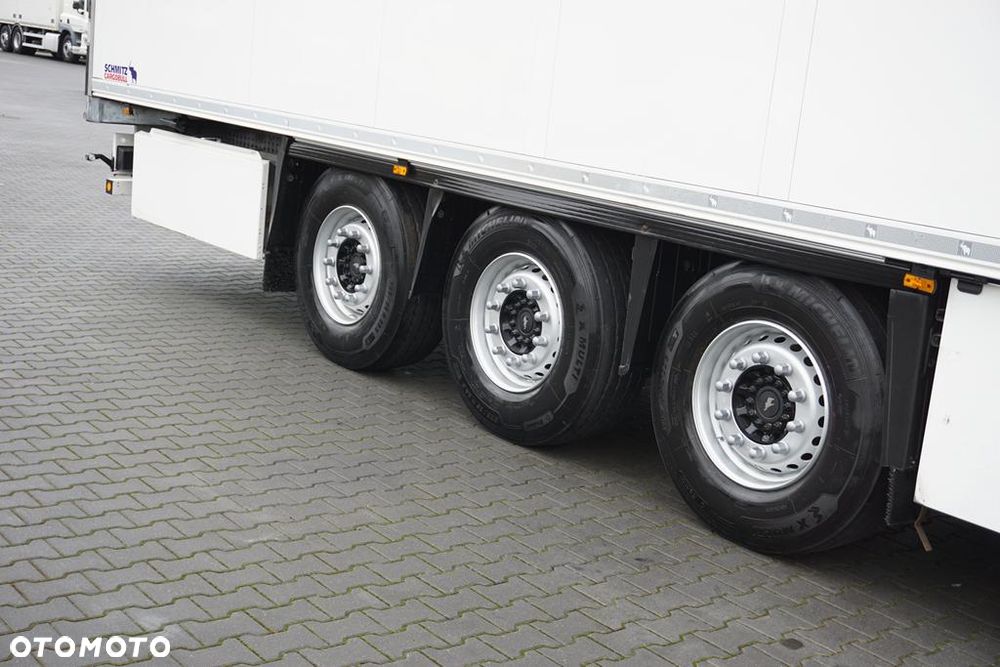 Schmitz Cargobull CHŁODNIA / TK SLX / MULTITEMPERATURA / 2 X  OŚ PODNOSZONA - 9