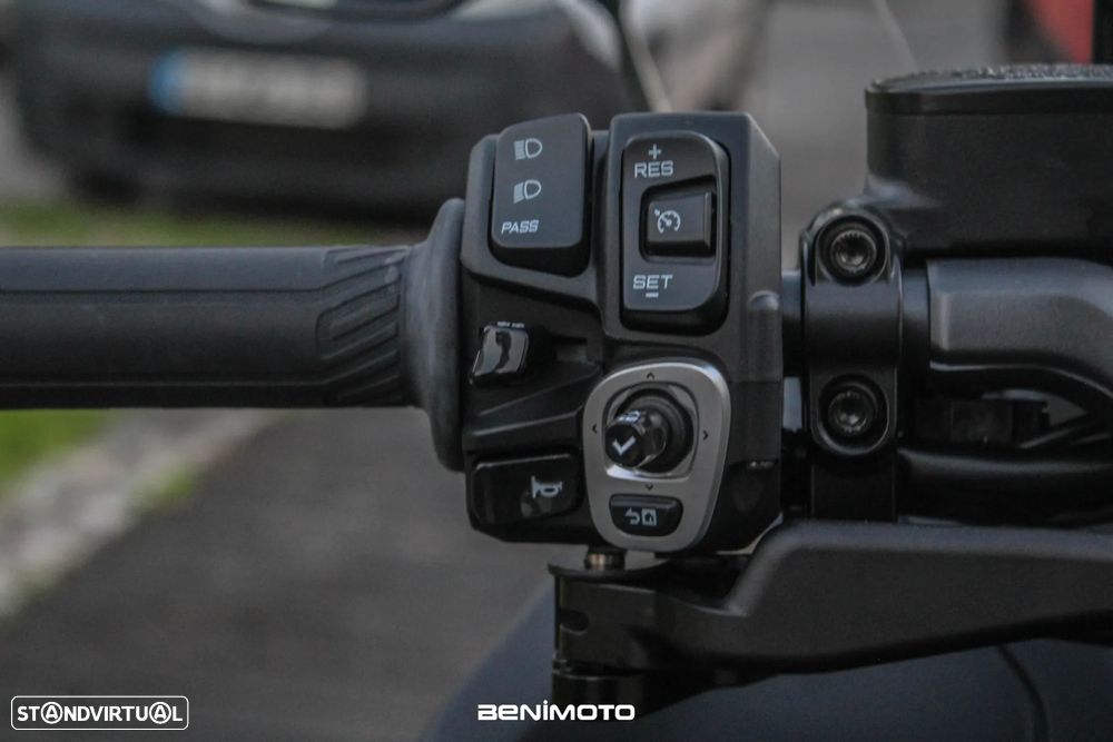 Yamaha TMAX 560 TechMax - 9