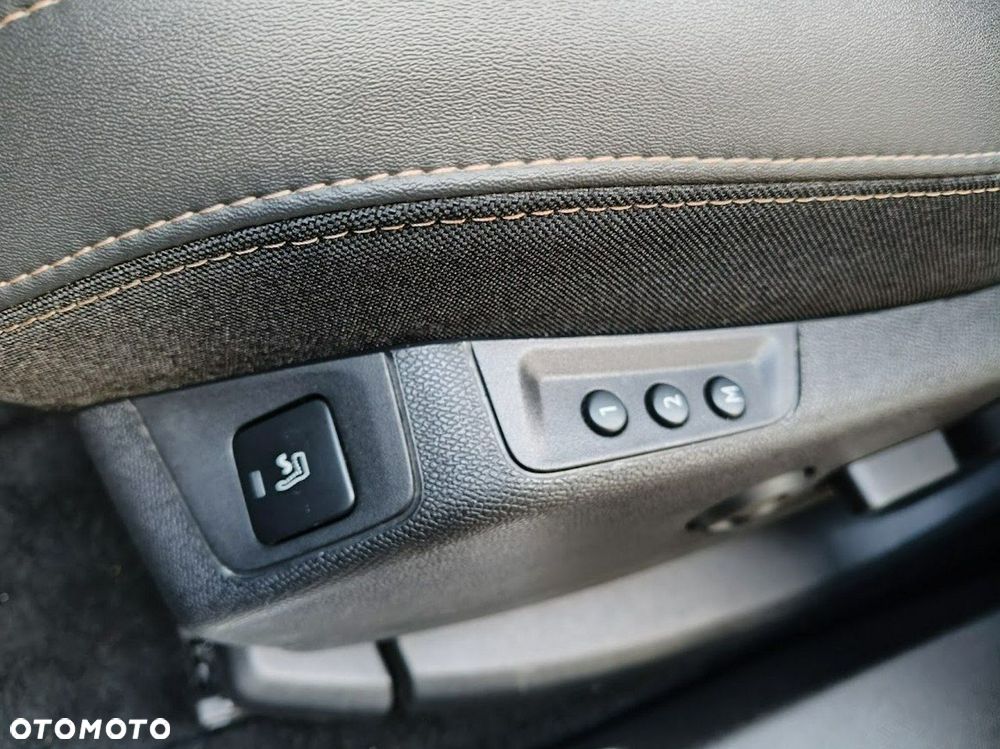 Peugeot 3008 BlueHDi 180 Stop & Start EAT8 GT - 27