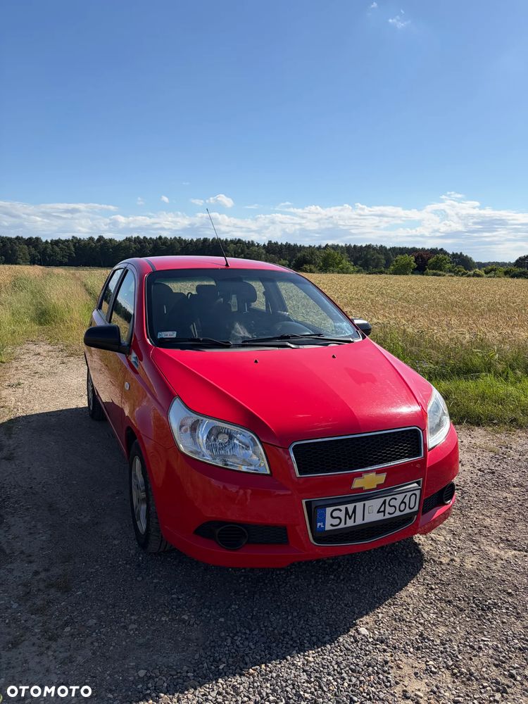 Chevrolet Aveo 1.2 16V Base - 18