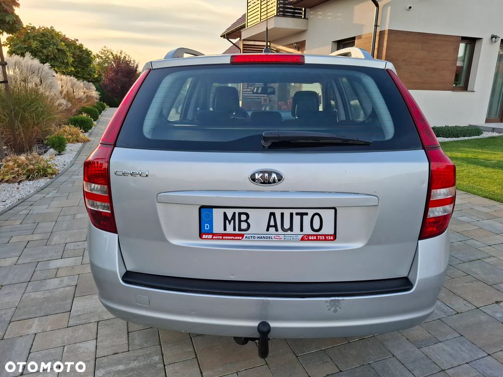 Kia Ceed 1.6 CVVT LX - 16