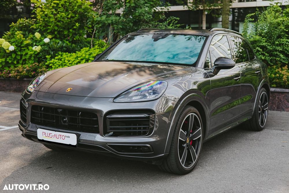 Porsche Cayenne - 3