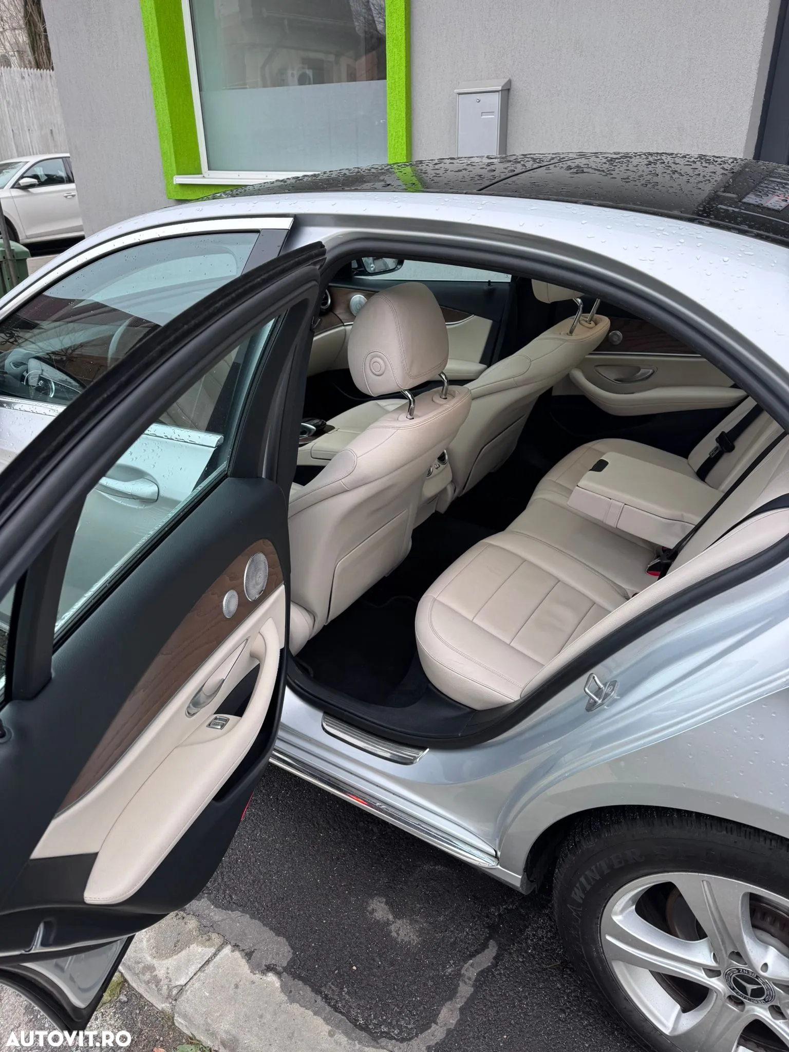 Mercedes-Benz E 200 d 9G-TRONIC - 21