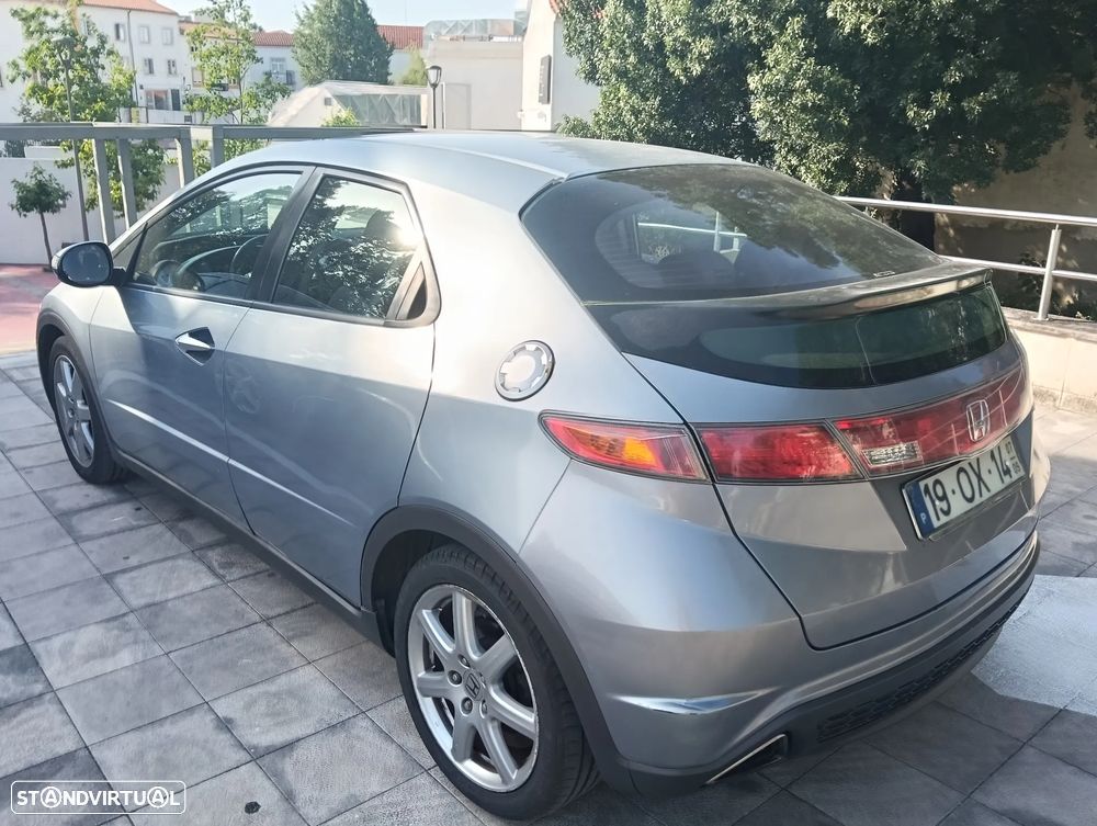 Honda Civic 2.2i-CTDi DPF Sport - 2
