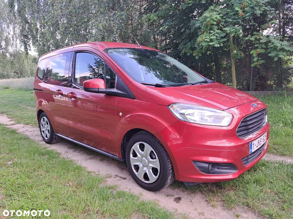 Ford Tourneo Courier 1.0 EcoBoost S&S Titanium - 2