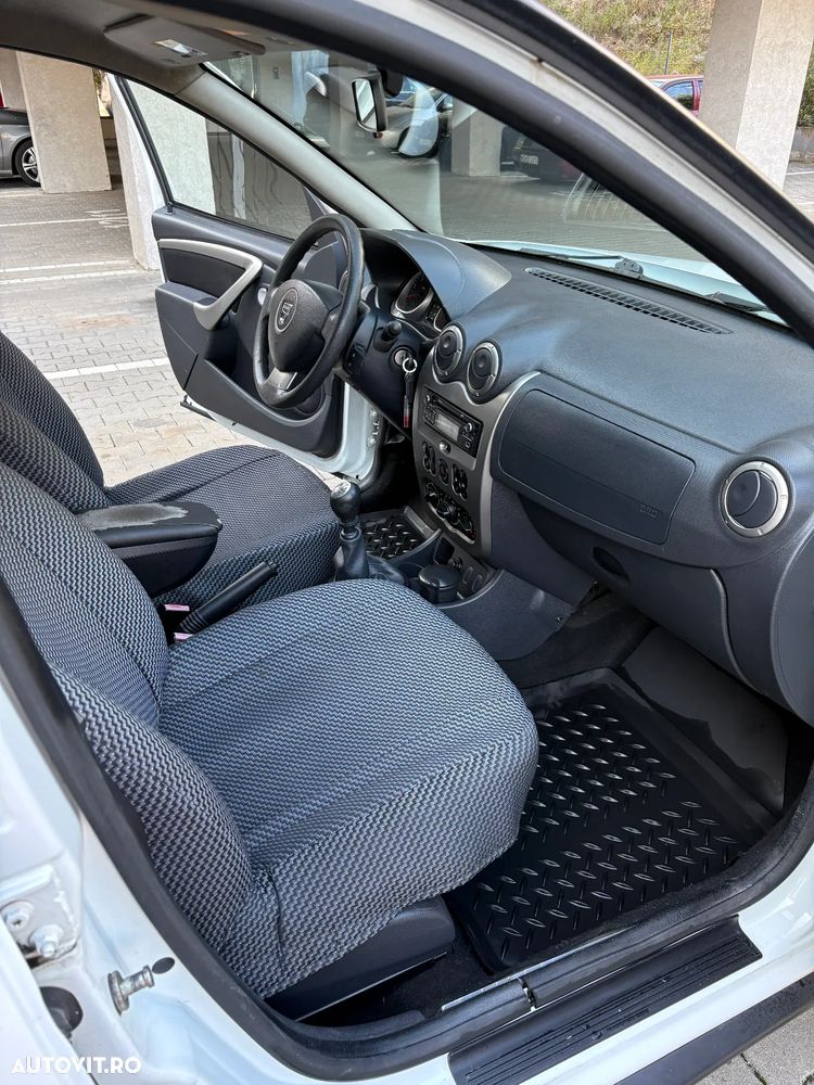 Dacia Duster 1.5 dCi 4x2 Ambiance - 14
