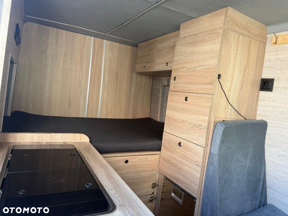 Ford Transit - 9