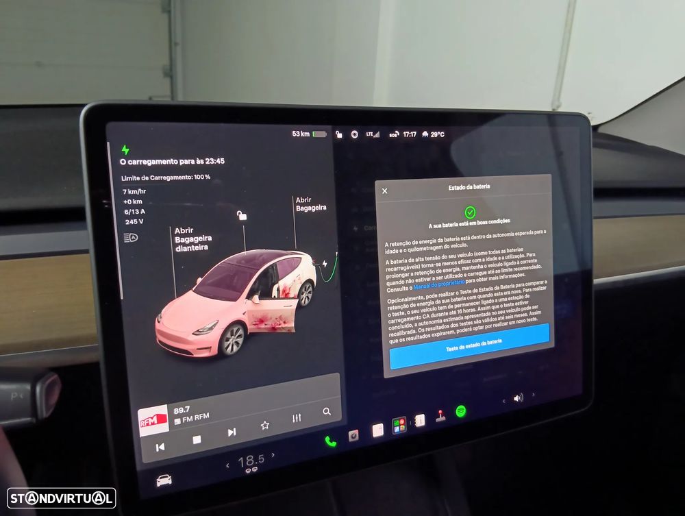 Tesla Model Y - 8