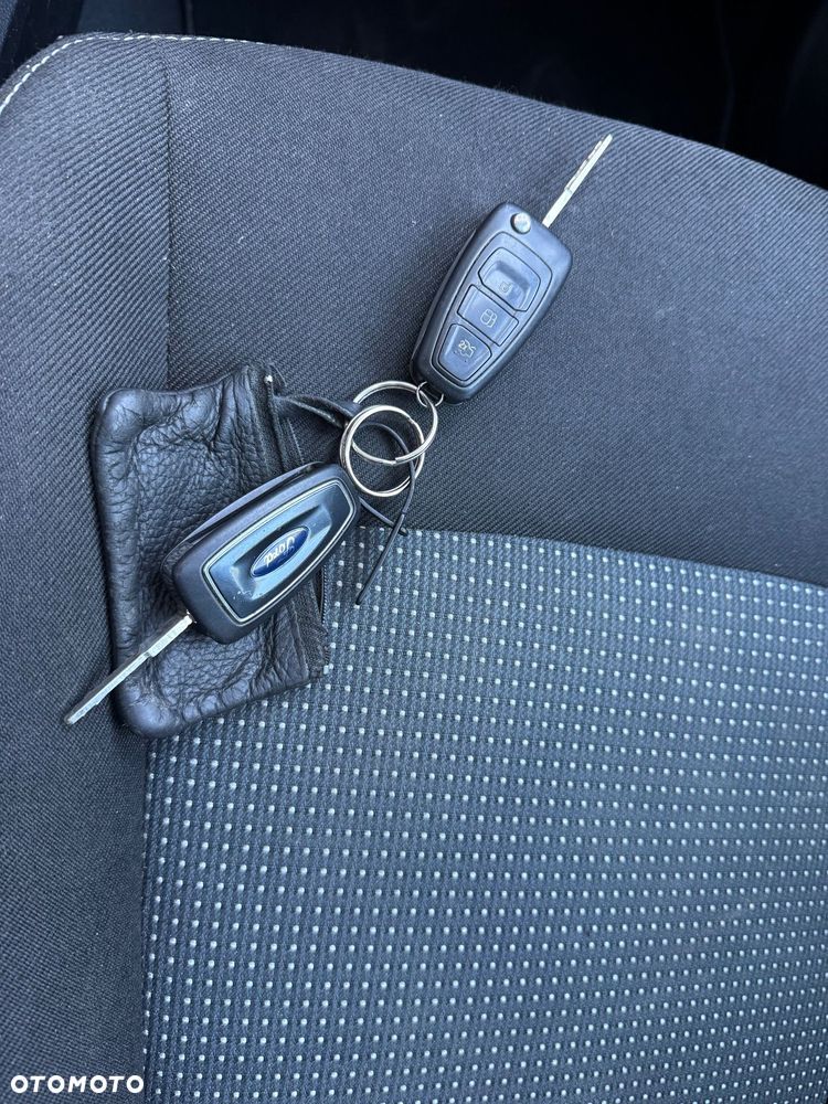 Ford Galaxy 2.0 TDCi Ambiente - 35