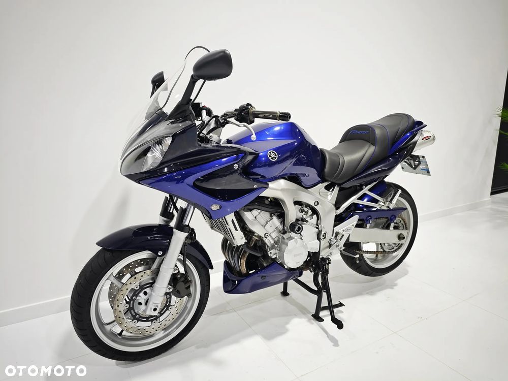 Yamaha FZ - 3
