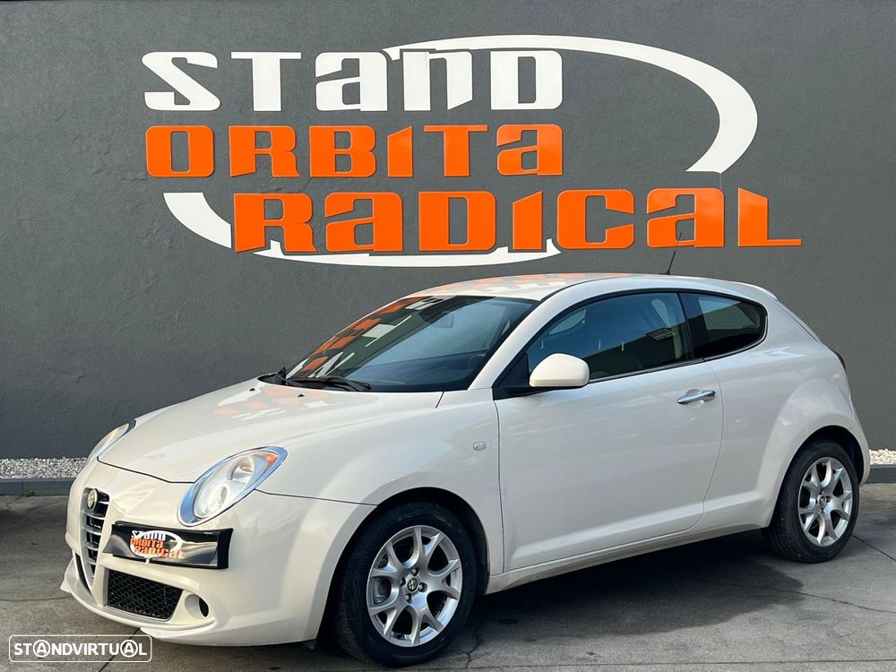 Alfa Romeo MiTo 1.3 JTD Distinctive S&S - 2