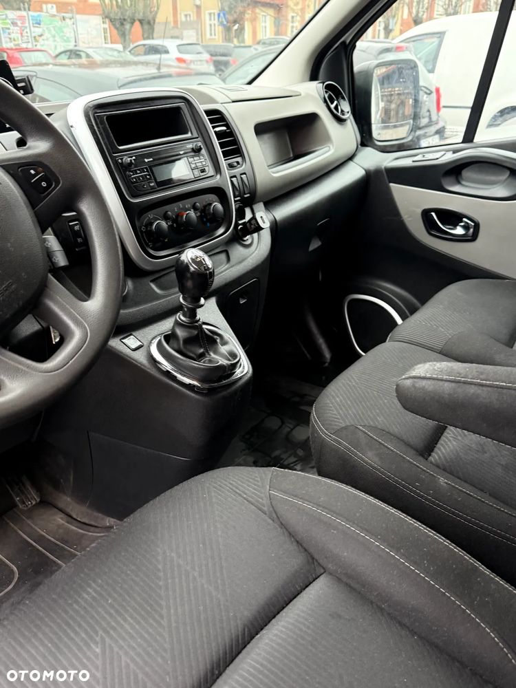 Renault Trafic - 13