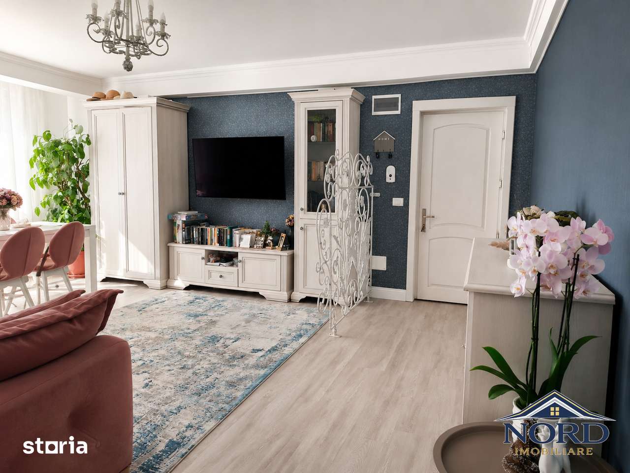 Apartament 2 camere, spatios, Rădăuți — fotografia 1