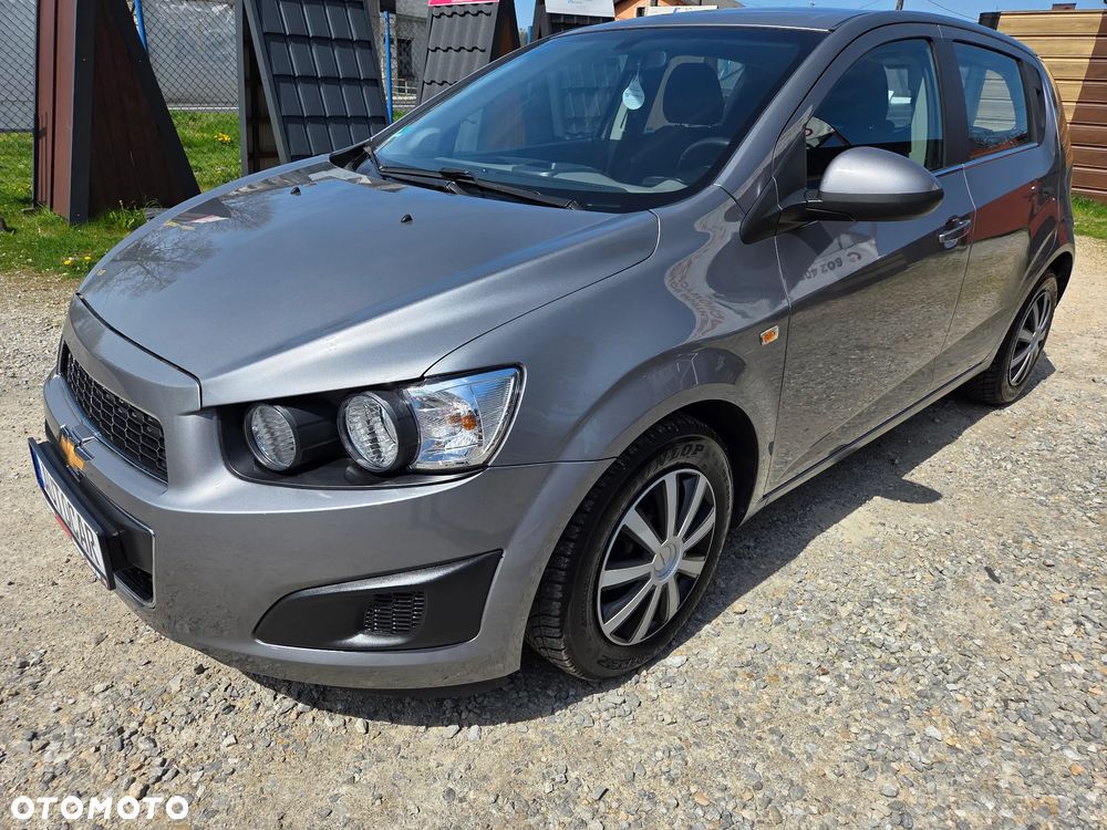 Chevrolet Aveo 1.6 LTZ - 2