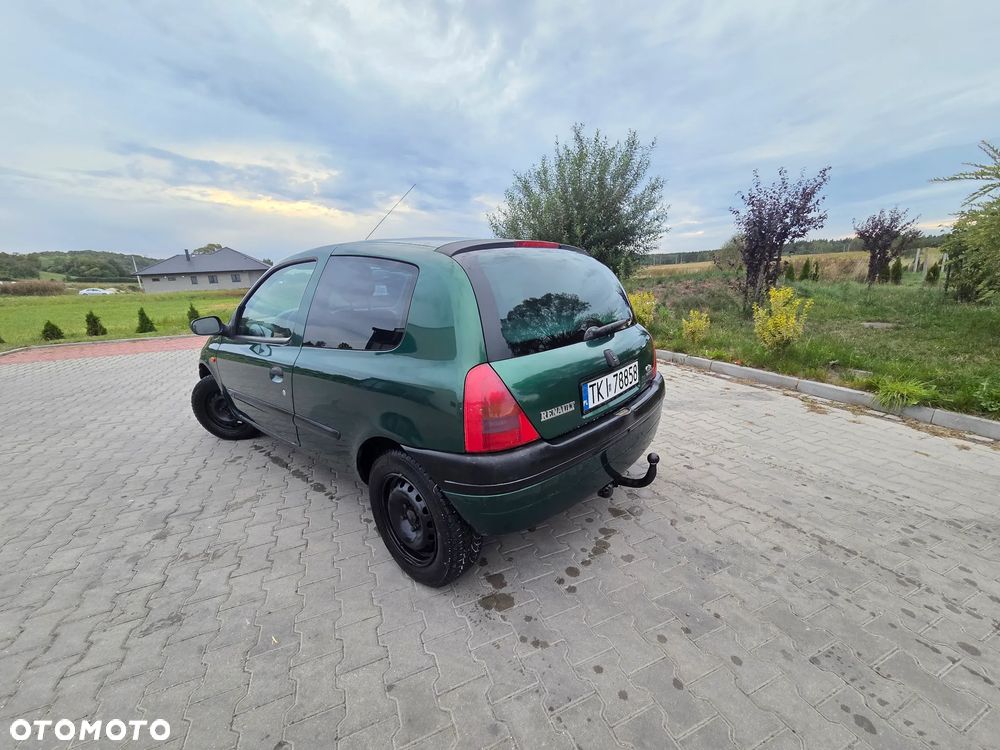 Renault Clio 1.4 RT - 3