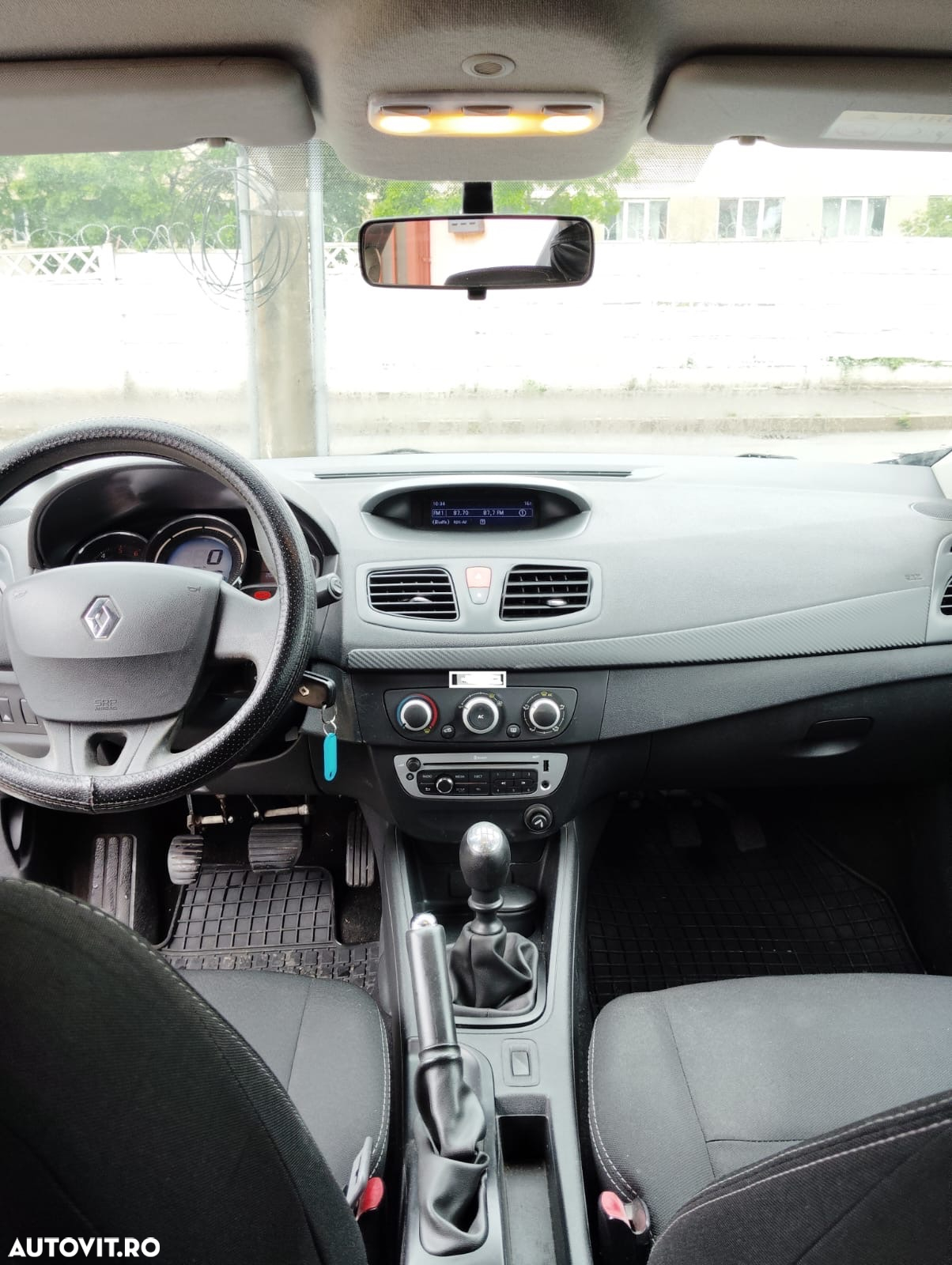 Renault Megane Blue dCi Life - 5