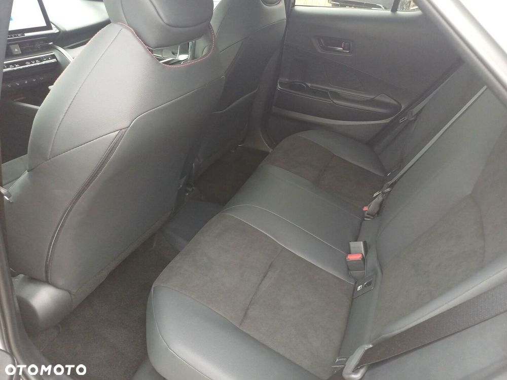 Toyota C-HR 2.0 PHEV Dynamic Force GR Sport - 10