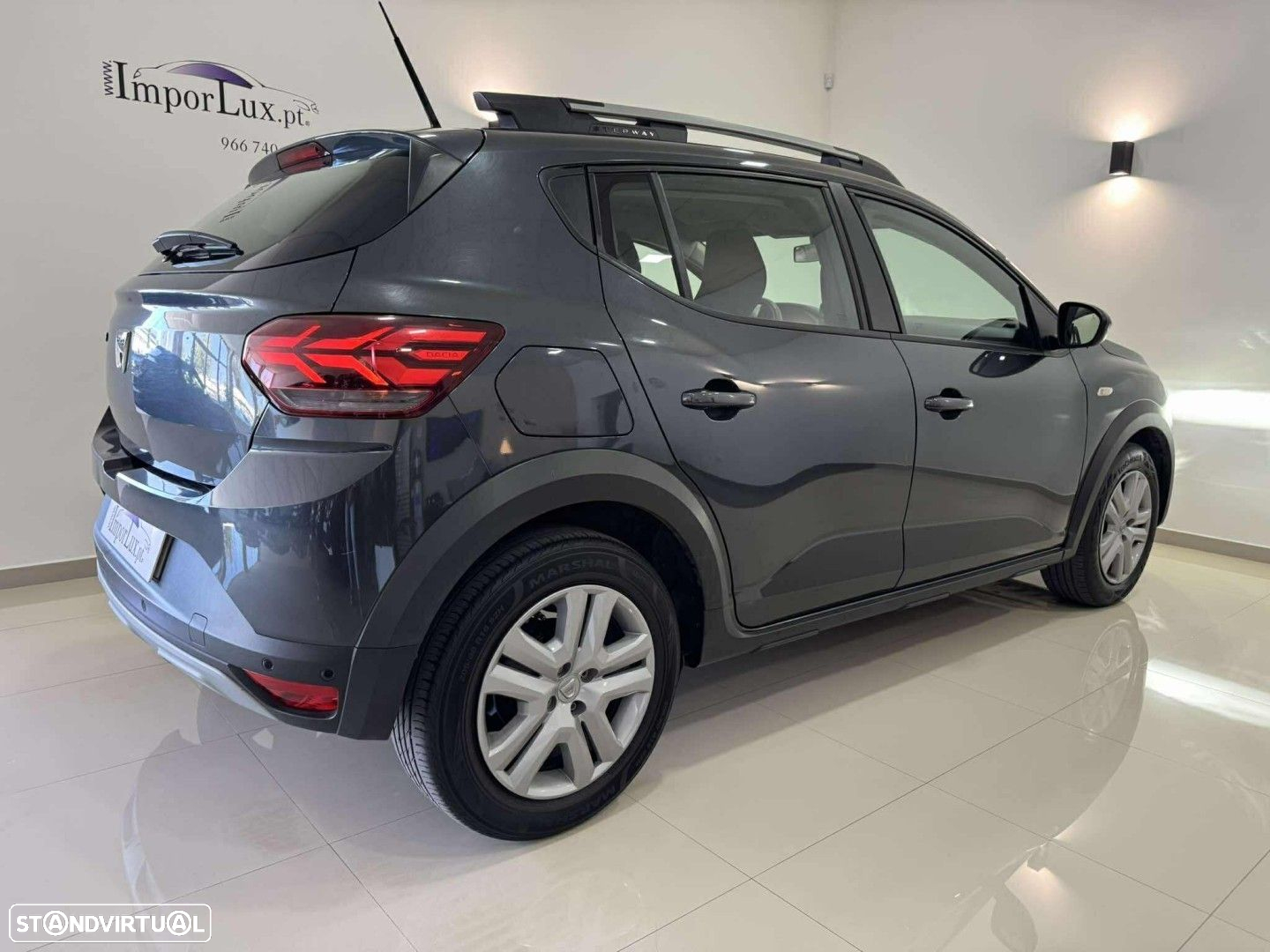 Dacia Sandero 1.0 TCe Stepway Comfort - 2