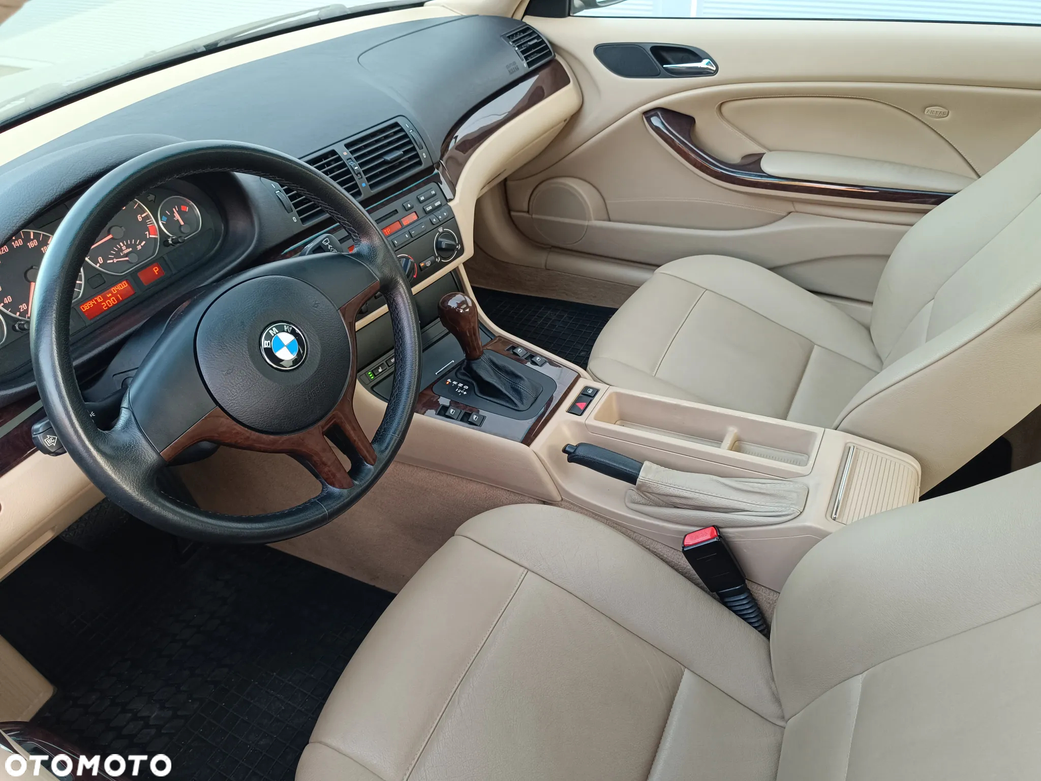 BMW Seria 3 - 32