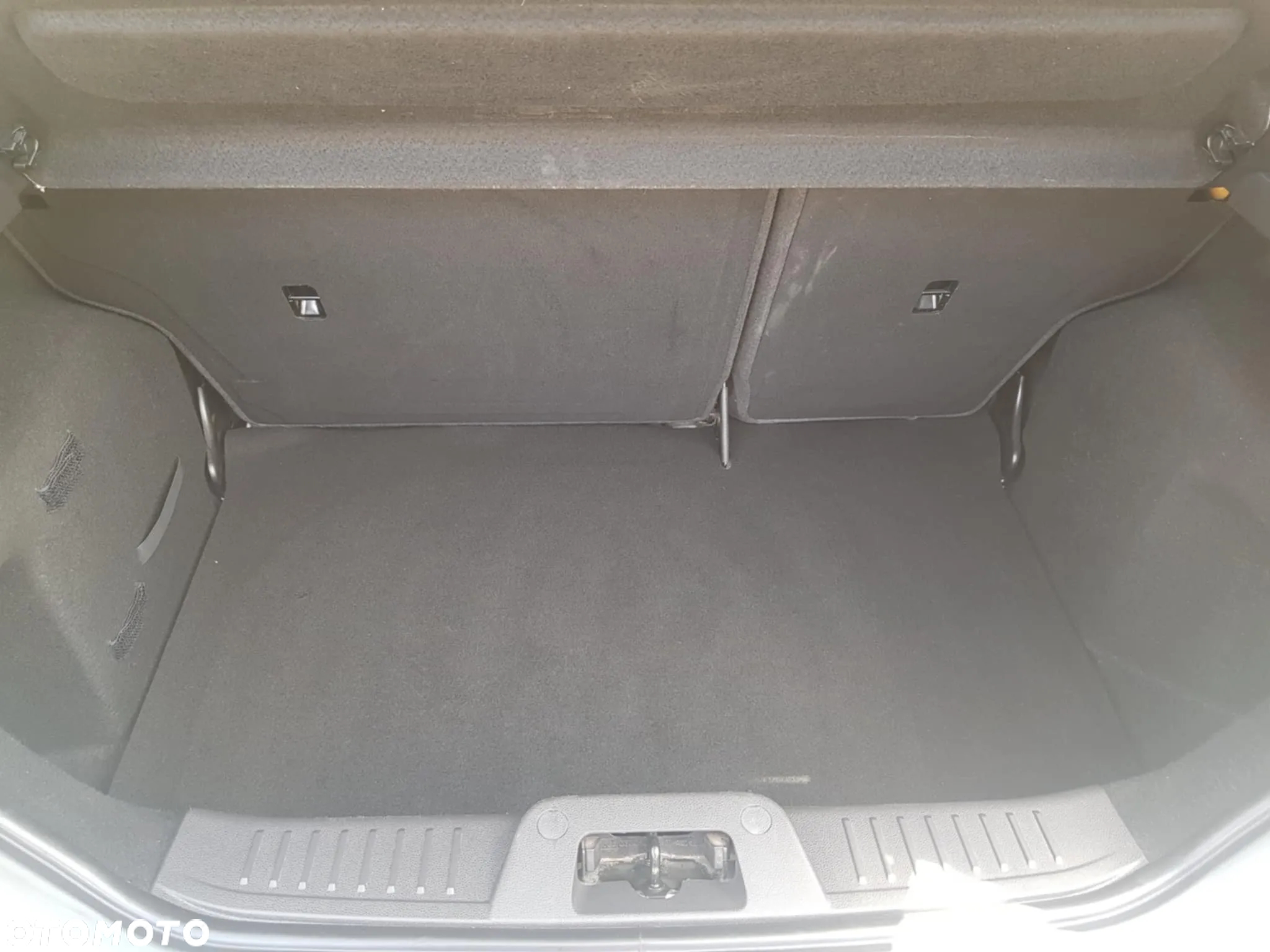 Ford Fiesta - 5