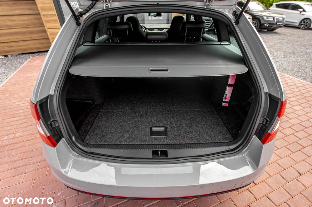 Skoda Octavia 2.0 TSI DSG RS 230 - 13