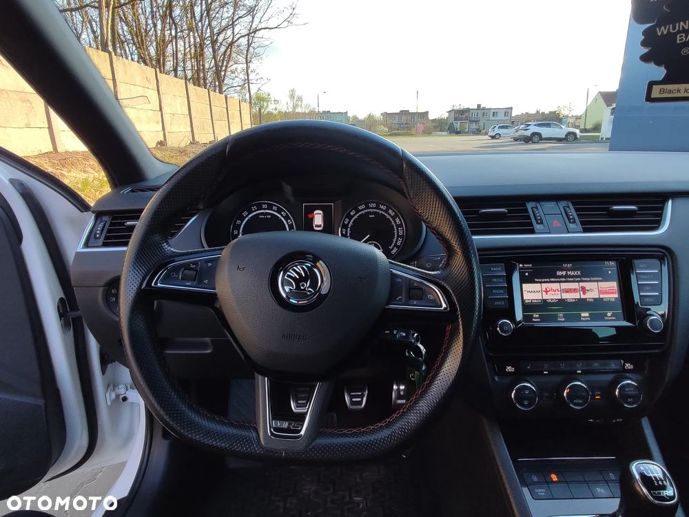 Skoda Octavia 2.0 TDI (Green tec) RS - 10
