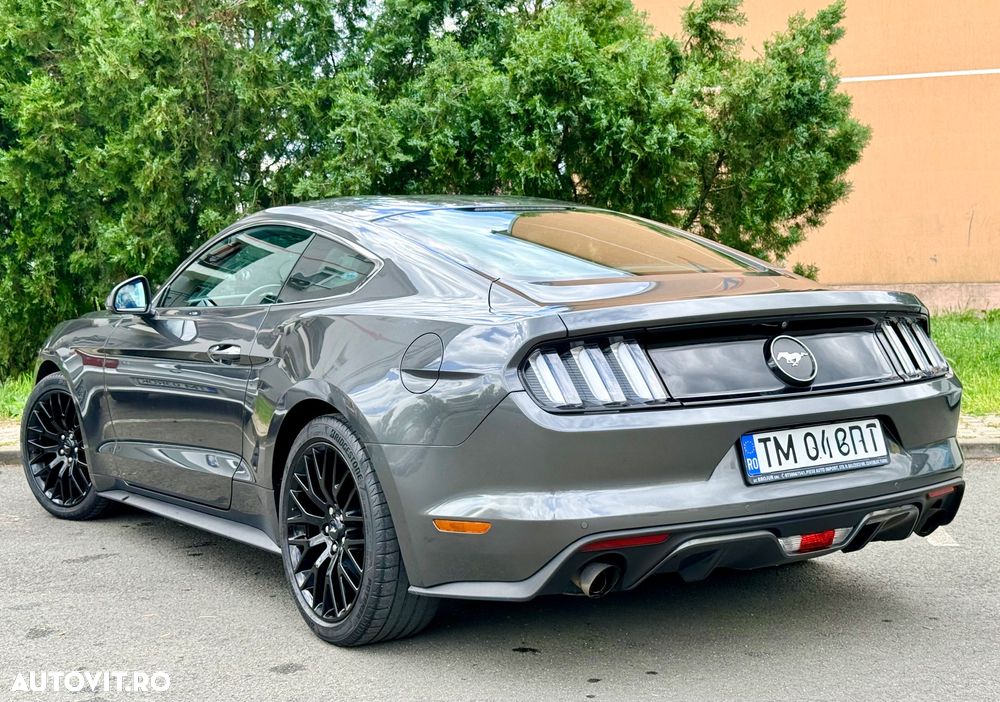Ford Mustang 2.3 Eco Boost Aut. - 22