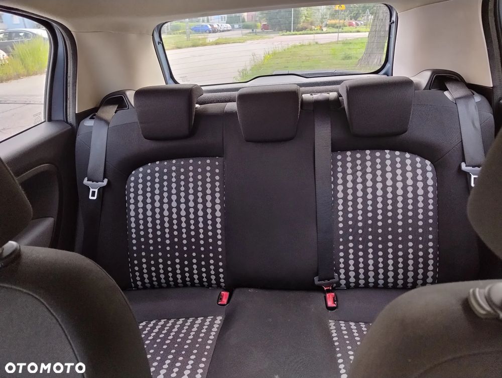 Fiat Punto 1.4 16V Dynamic - 8