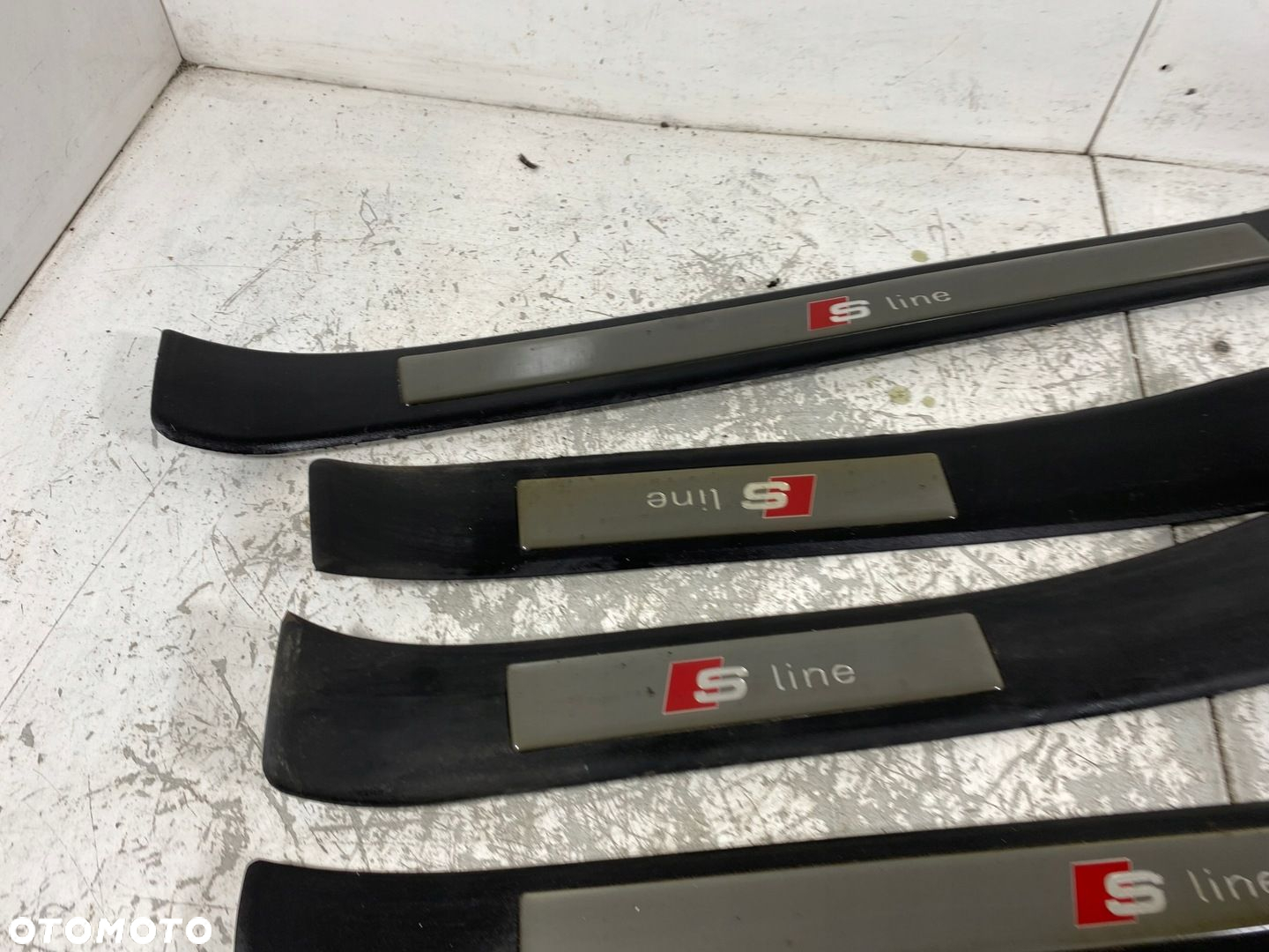 LISTWA LISTWY PROGOWE NAKŁADKA AUDI A4 B6 B7 S-LINE - 2