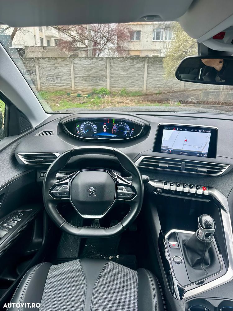 Peugeot 3008 - 15