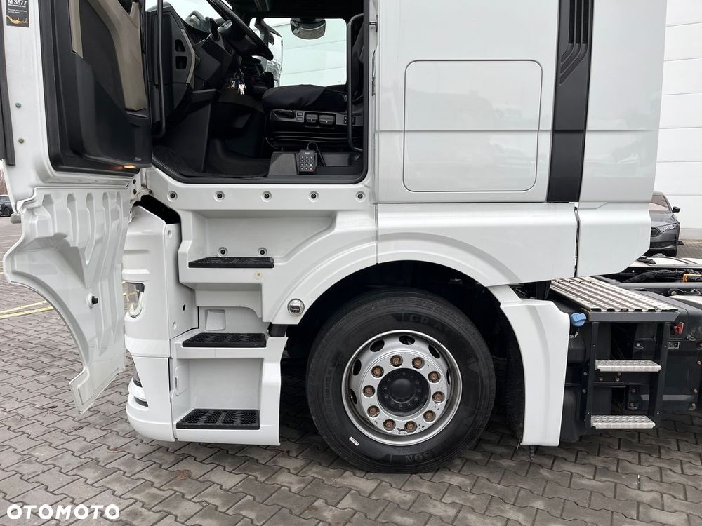 MAN TGX 18.470 4x2 LL SA Ultra - 13