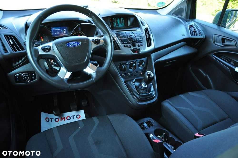 Ford Transit Connect - 37