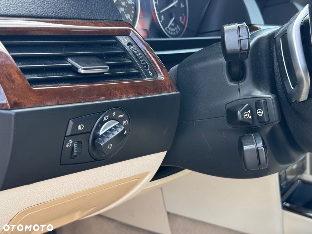 BMW Seria 5 - 11
