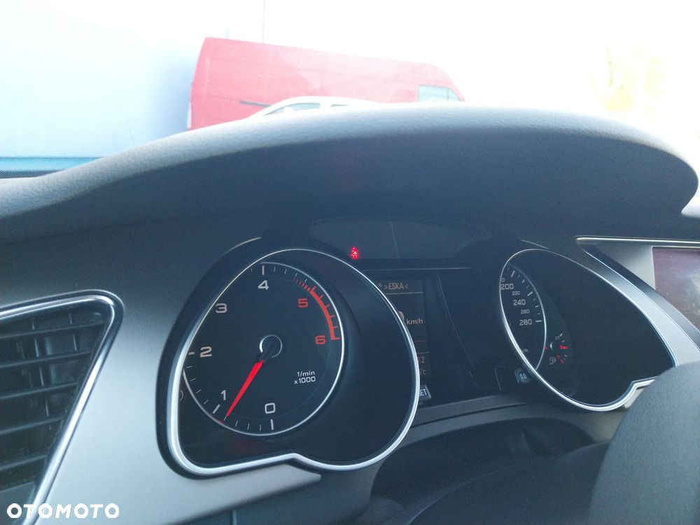 Audi A5 Coupé 2.0 TDI Multitronic - 9
