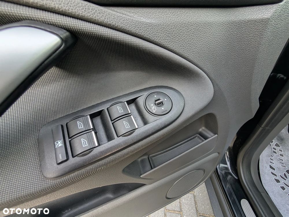 Ford Kuga 2.0 TDCi Titanium - 22