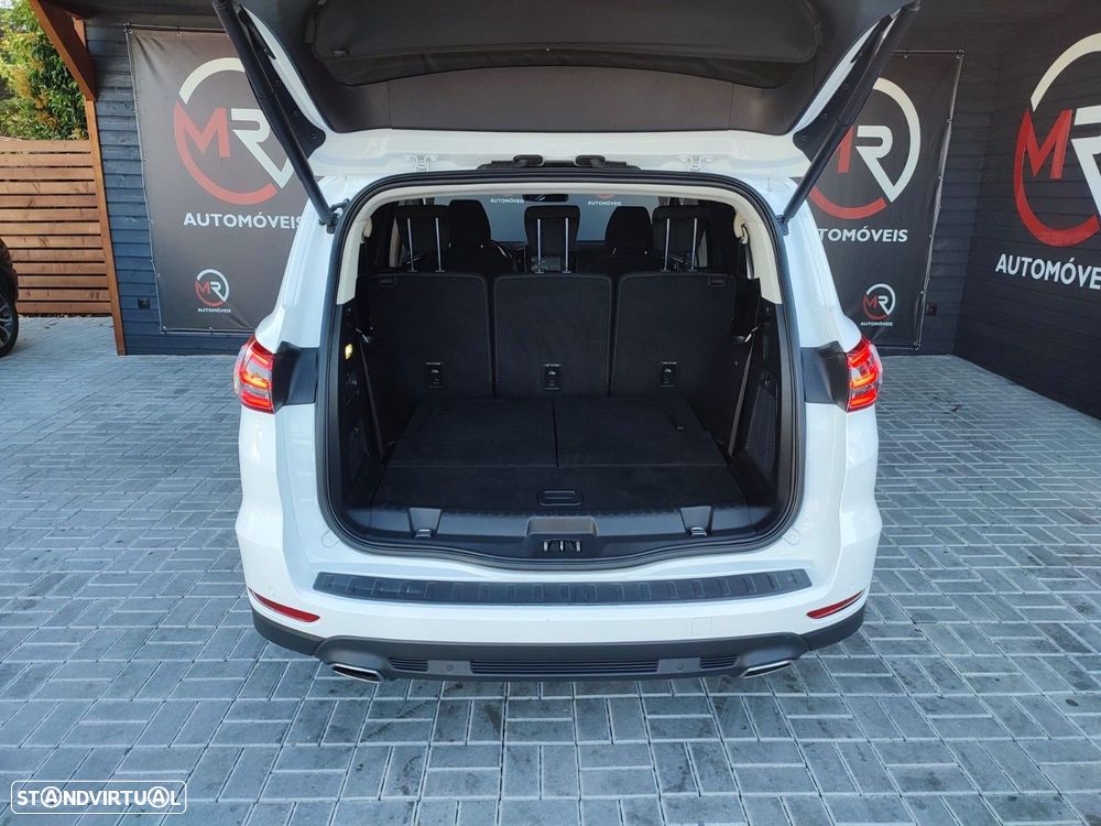 Ford S-Max 2.0 TDCi Titanium Powershift - 34