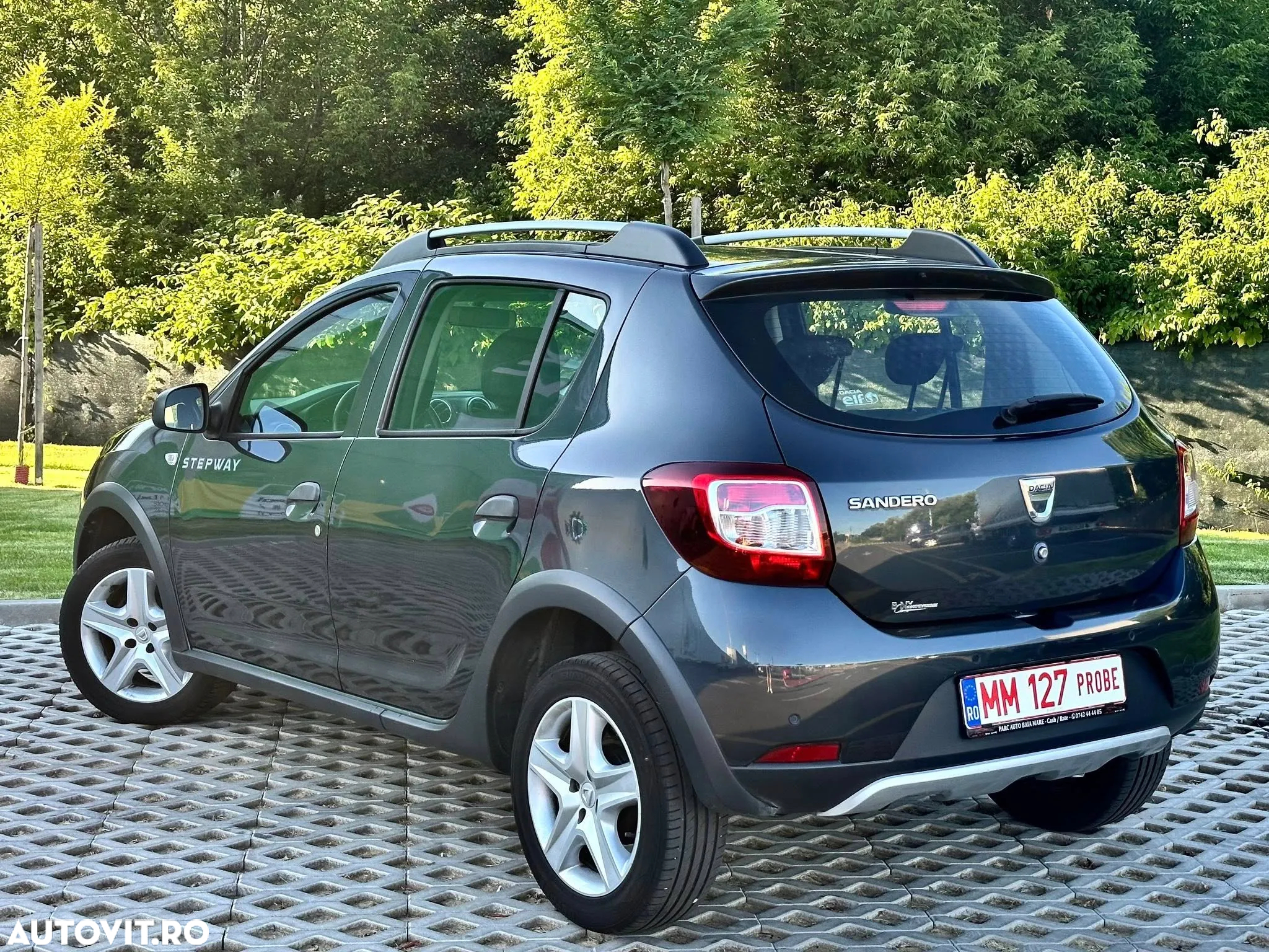 Dacia Sandero Stepway dCi 90 Prestige - 4