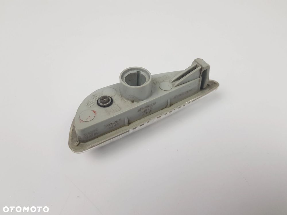Kierunkowskaz błotnika Prawy Przód Hyundai I20 92302-1J0 - 4