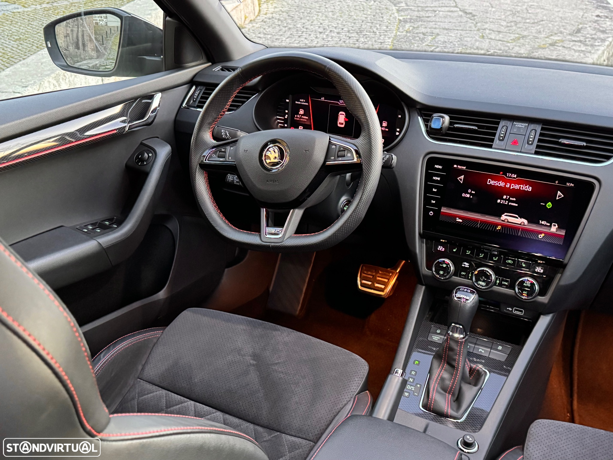 Skoda Octavia Break 2.0 TDI DSG 4x4 RS First Edition - 20