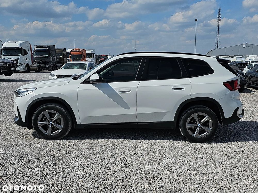 BMW X1 sDrive18i xLine - 8