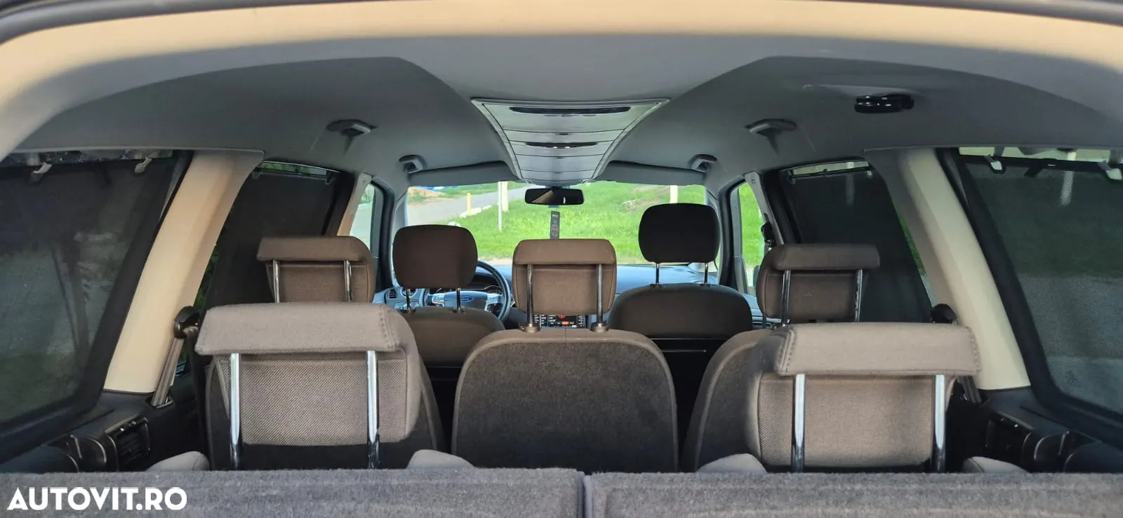 Ford Galaxy - 20