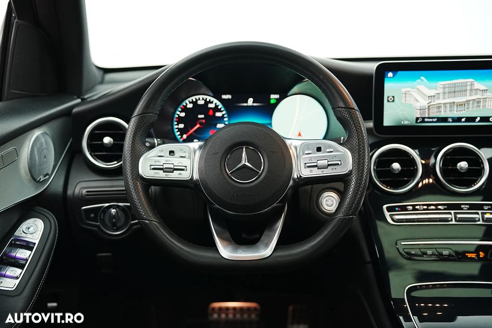 Mercedes-Benz GLC Coupe 200 d 4Matic 9G-TRONIC AMG Line - 37