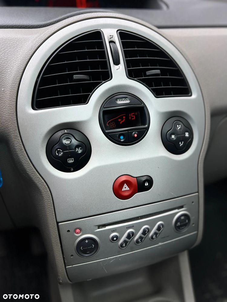 Renault Modus - 18