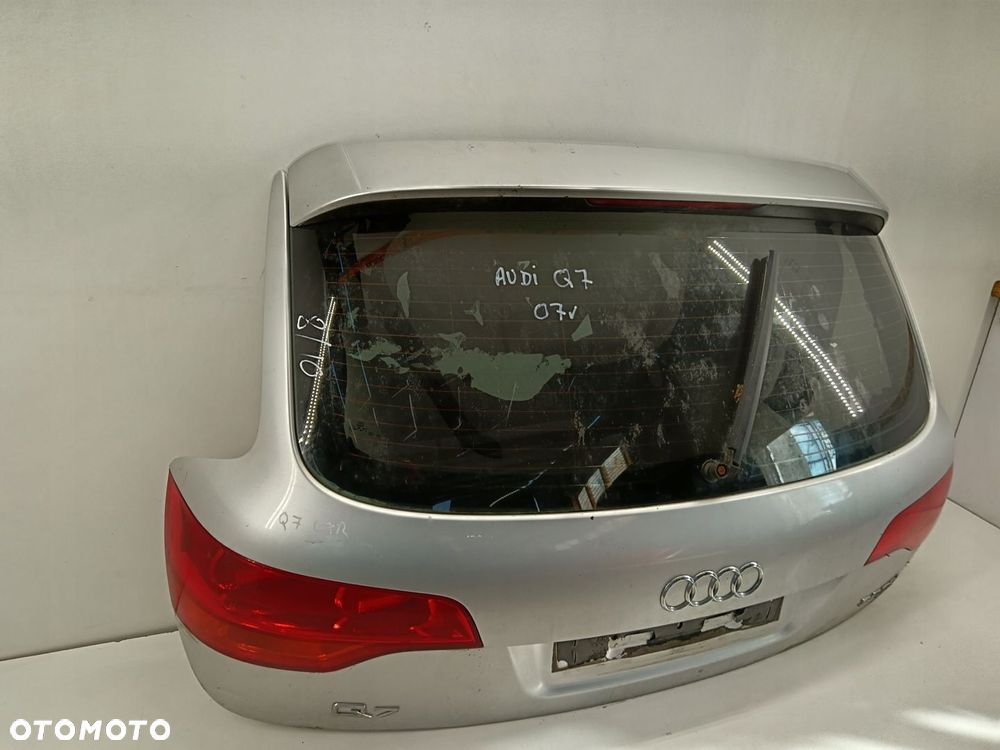 KLAPA BAGAŻNIKA TYLNA AUDI Q7 04-09 - 3