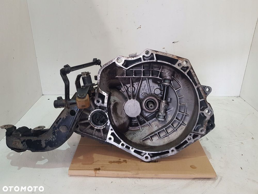 SKRZYNIA BIEGÓW F13C374 ASTRA ZAFIRA 1.6 16V - 1